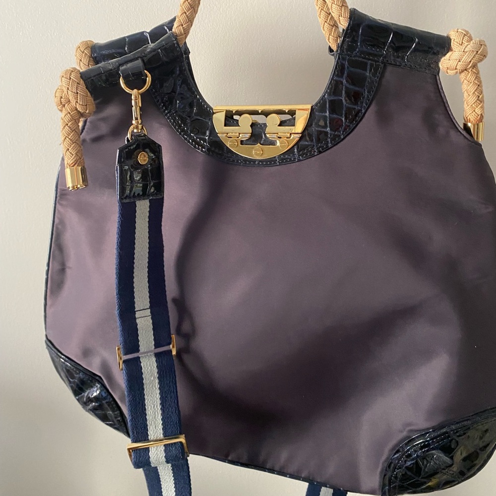 Tory Burch summer hobo bag with Crossbody strap